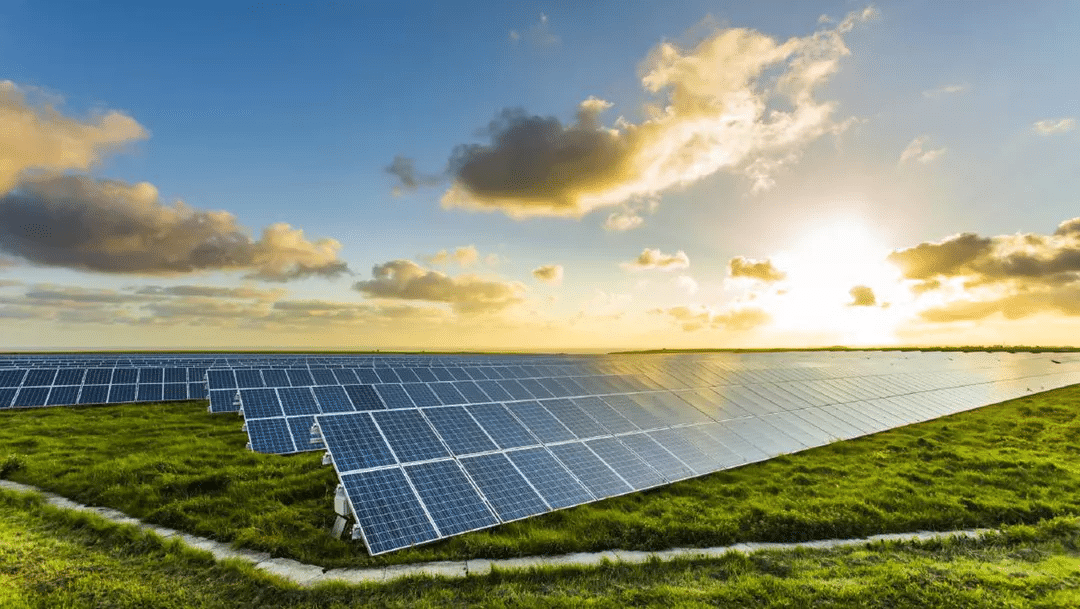 PANNEAU SOLAIRE : Comment Produire par manque de Soleil ?
